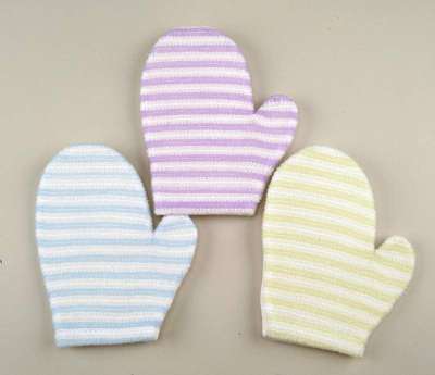 Body-Exfoliating Glove